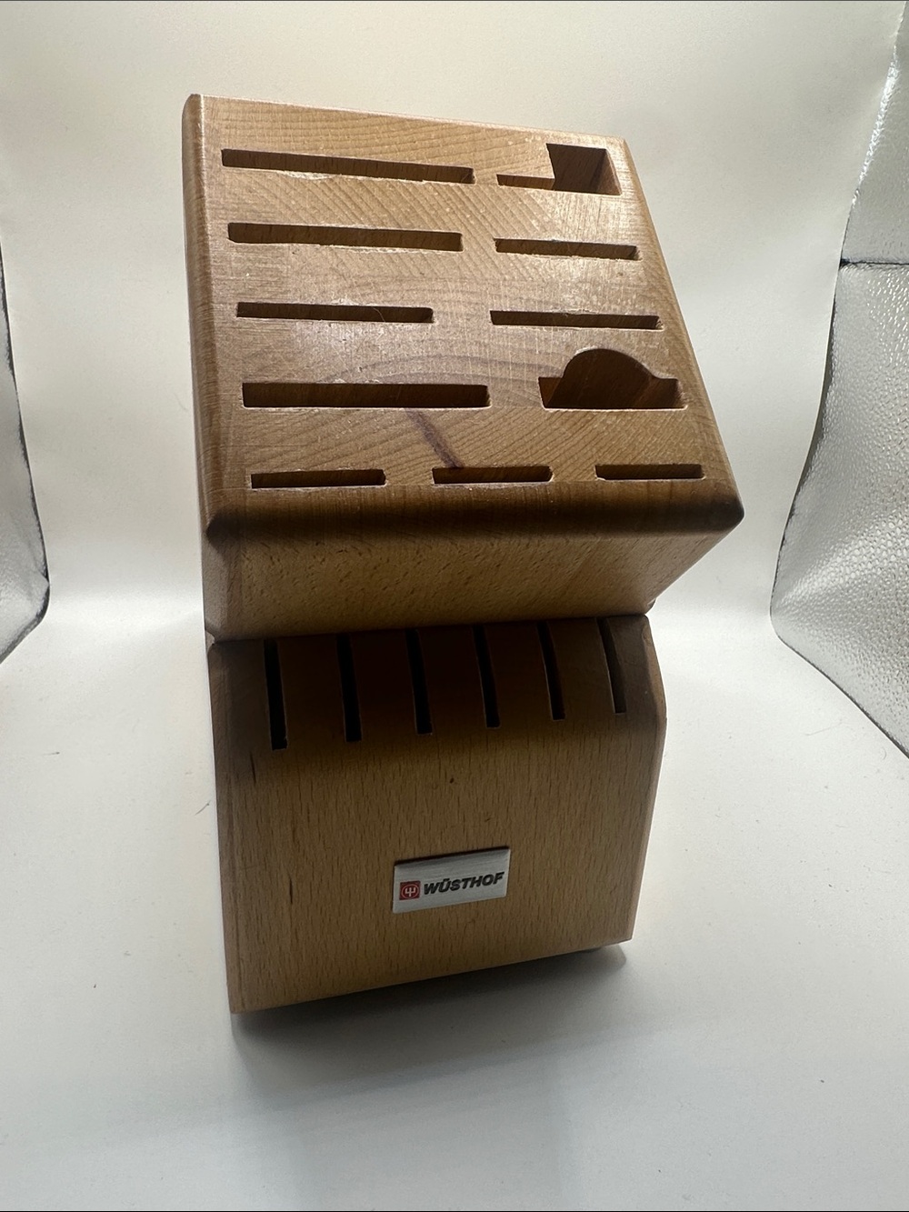 Wüsthof 17 slot Wooden Knife Block - Natural Wood Finish
